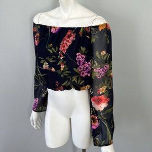 ASTR Cropped Off The Shoulder Floral Top EUC